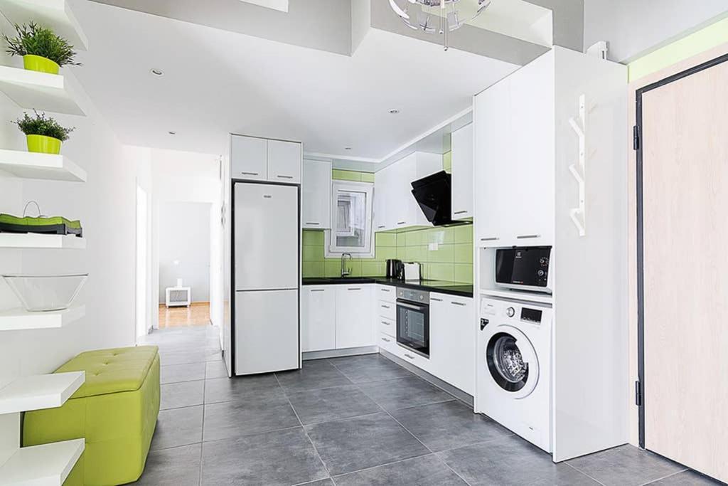 Brand New Stylish 2 Bedroom Apartment 아테네 외부 사진